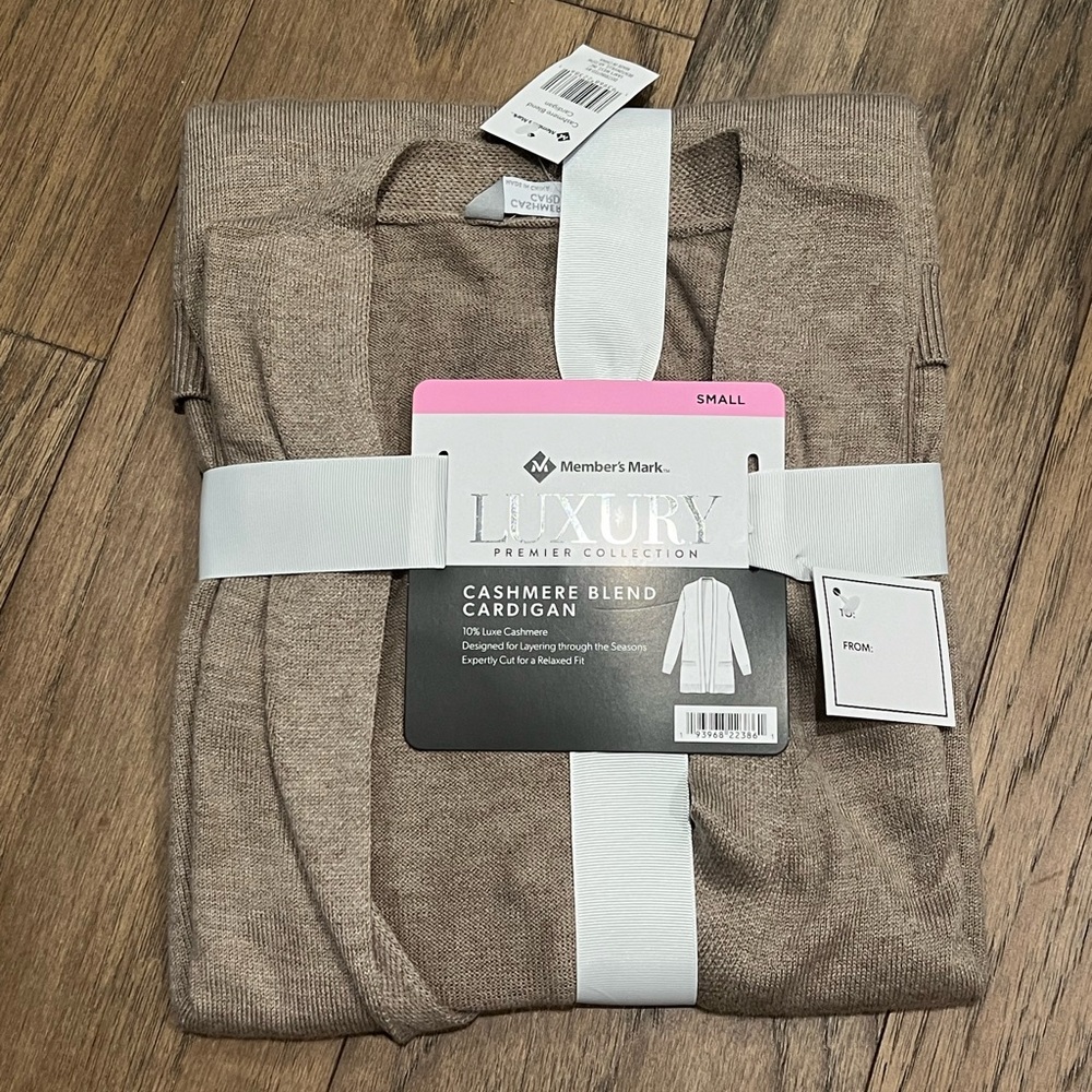 Member’s Mark Luxury Cashmere Blend Cardigan